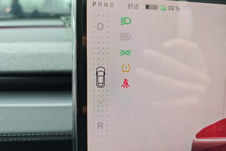 Used Tesla Model Y 2025 Long-Range All-Wheel-Drive Version Gear Lever