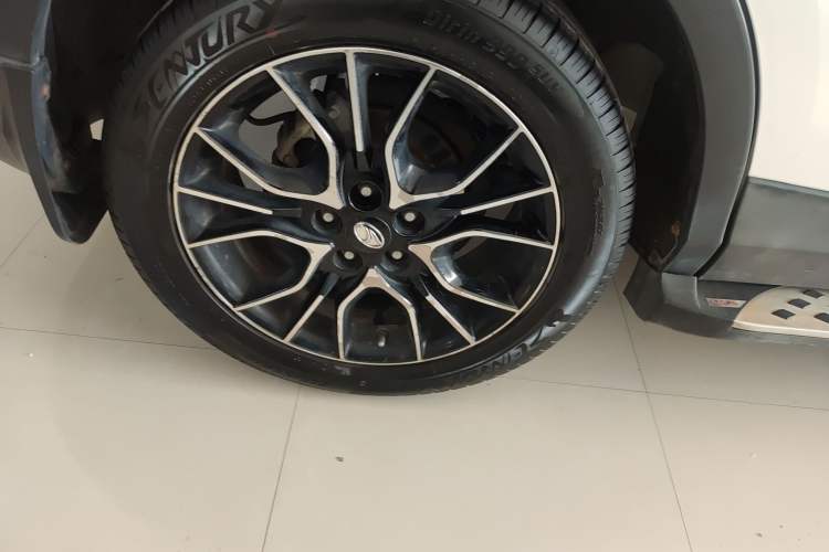 Used Soueast DX3 2018 1.5L Manual Luxury Model