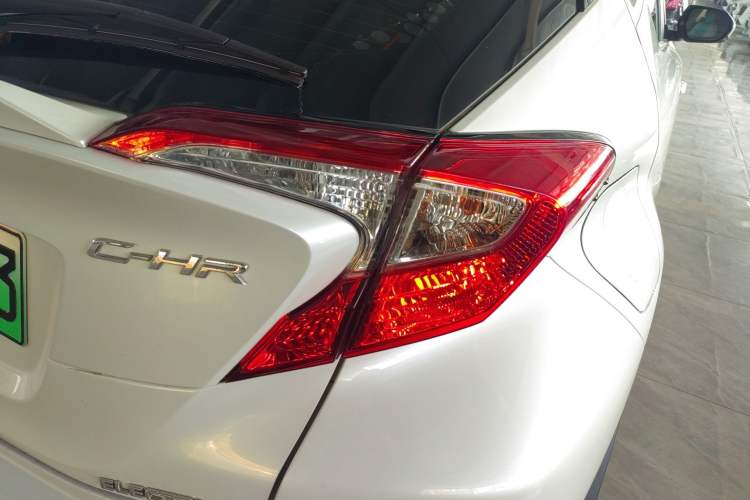 Used Toyota C-HR EV 2020 Leading Edition
