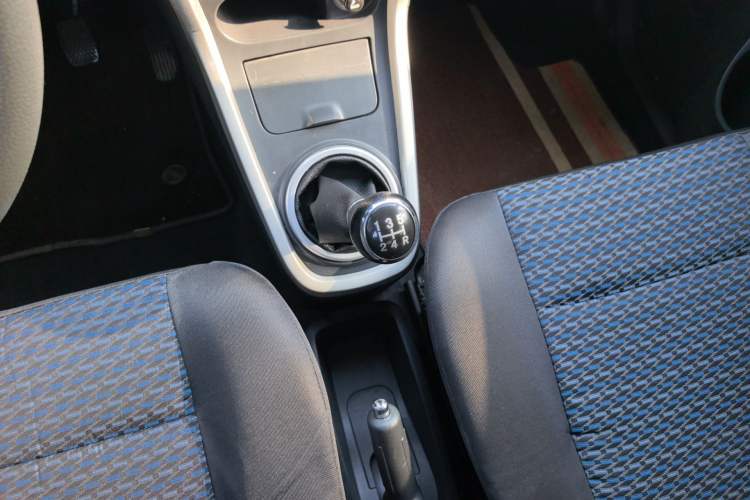 Used BAIC Changhe Wagon R X5 2019 1.4L Elite Edition Gear Lever