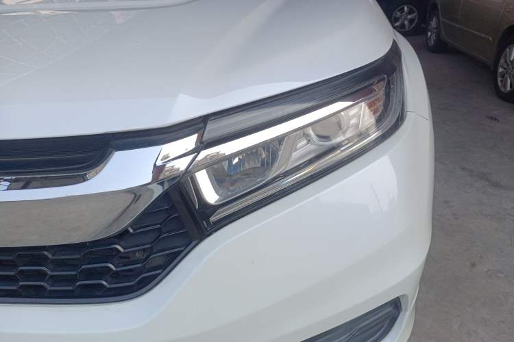 Used Honda Avancier 2017 240TURBO Two-Wheel Drive Comfort Version
