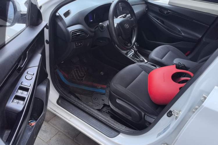 Used Hyundai Celesta 2020 1.6L Automatic GL Enjoyable Edition Driver Seat