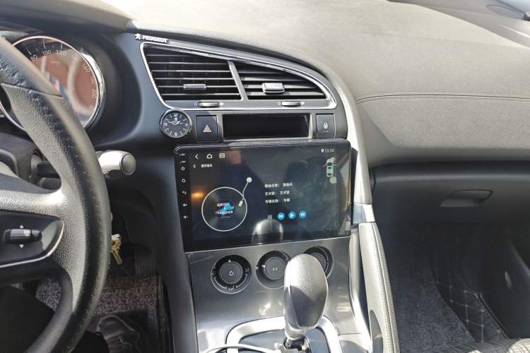 Used Peugeot 3008 2016 1.6THP Automatic Classic Edition Audio And AC Panel