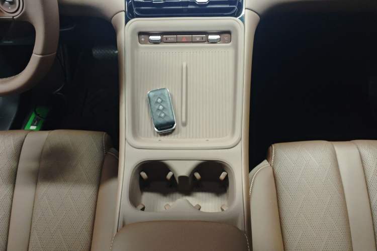 Used Wuling Xingguang S 2024 130km Flagship Version
