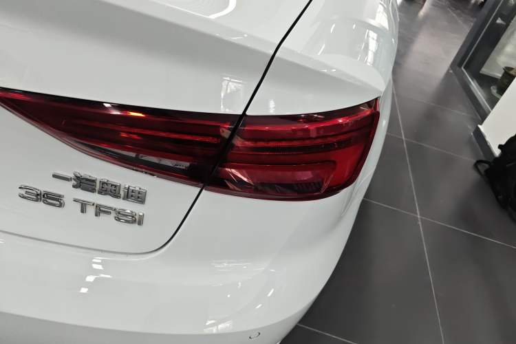 Used Audi A3 2019 Limousine 35 TFSI Ambition China V
