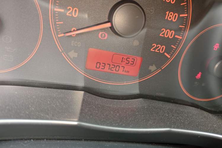 Used Honda City 2015 1.5L manual Comfort version