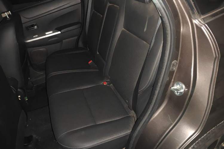 Used Mitsubishi ASX 2018 2.0L CVT Two-Wheel Drive Deluxe Edition