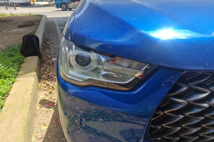 Used Great Wall Poer 2021 2.0T Commercial Version Automatic Diesel 4x4 Elite Long-Box GW4D20M Right Front Headlight