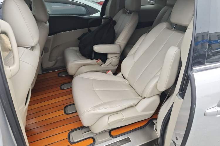 Used Buick GL8 2017 25S Comfort Version China V Standard