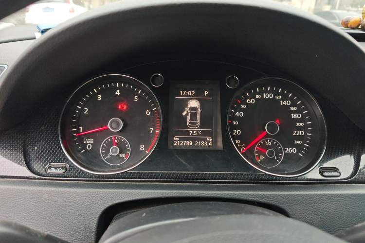 Used Volkswagen Magotan 2013 2.0 TSI Luxury Model
