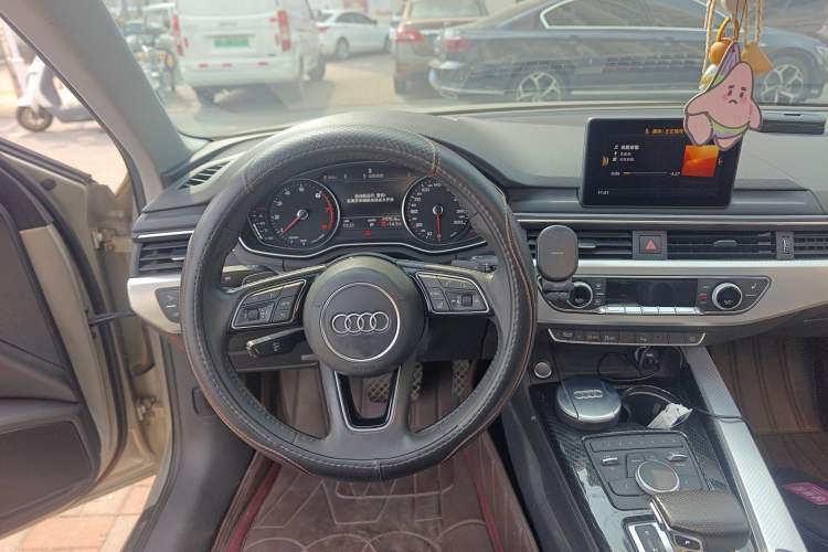 Used Audi A4L 2017 40 TFSI Fashion Model
