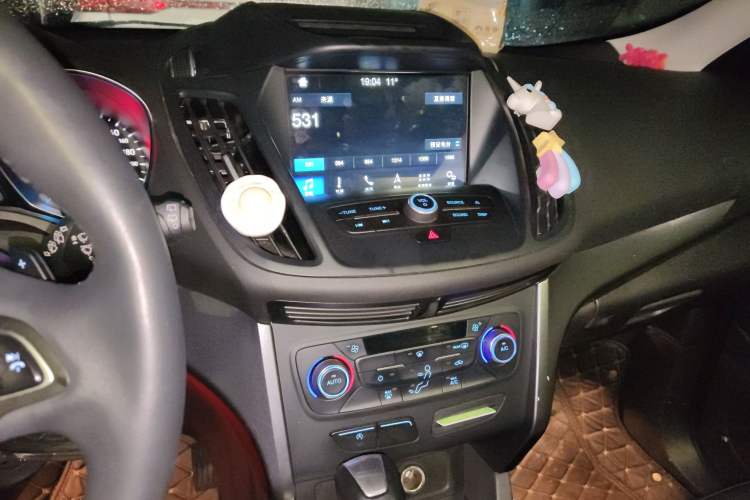 Used Ford Kuga 2017 EcoBoost 180 Two-Wheel-Drive Tiger Leap Model
