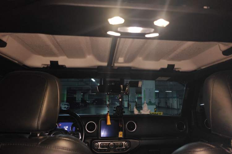 Used Jeep Wrangler New Energy 2021 Four-Door 2.0T 4xe Sahara First Edition Headliner