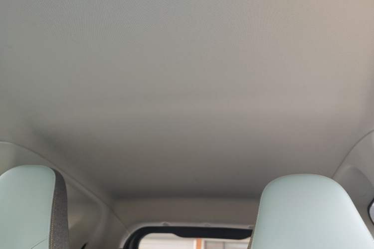 Used Chery QQ Little Ant 2024 Revised Version Youth Edition 251 km True Love Edition 25.05 kWh Headliner