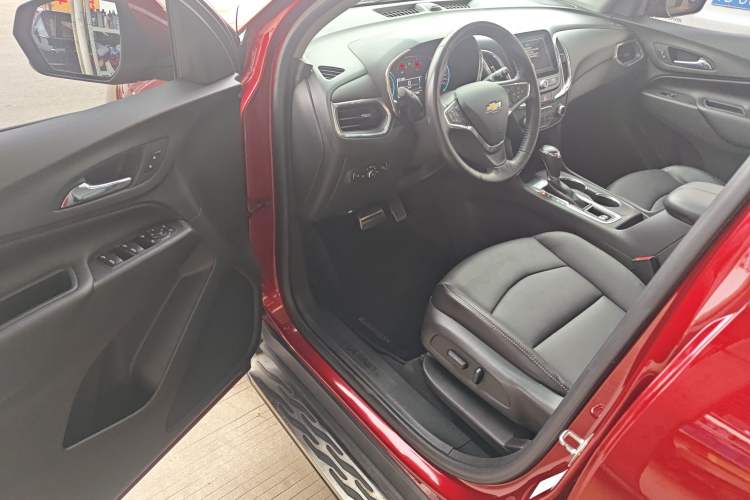 Used Chevrolet Equinox 2017 535T Automatic YuJie Edition
