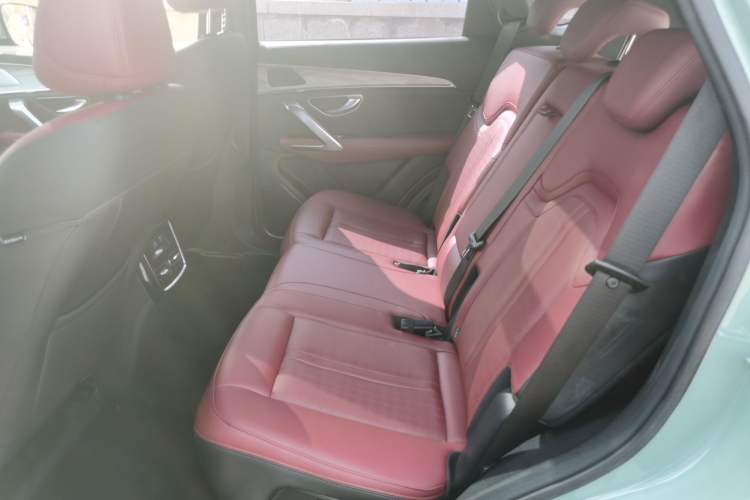 Used JETOUR X70 C-DM 2024 Far Voyage PRO 5-Seater
