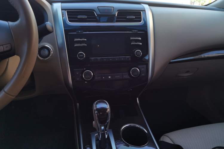 Used Nissan Teana 2013 2.0L XL Comfort Edition
