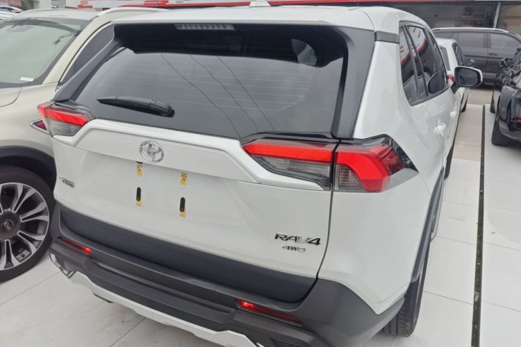 Used Toyota RAV4 2021 2.0L CVT 4x4 Style PLUS Edition