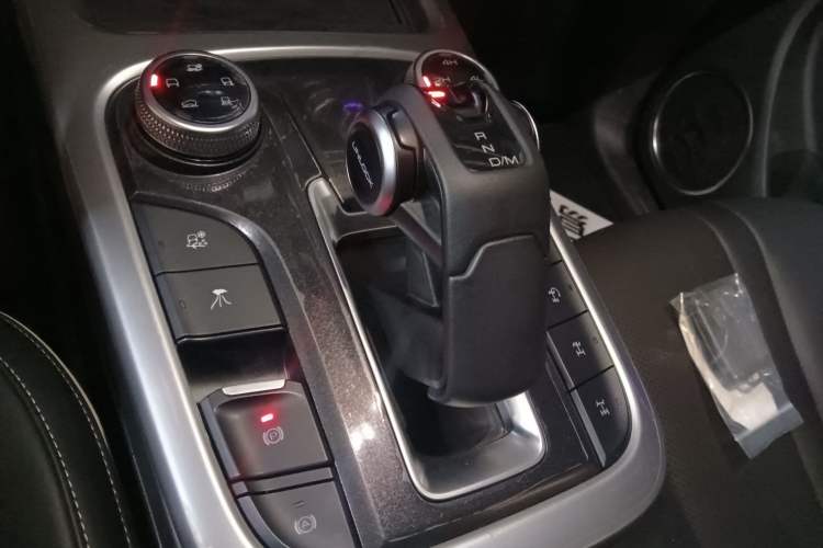 Used Tank 300 2023 Off-Road Edition 2.0T Conqueror Gear Lever