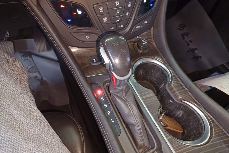 Used Buick Envision 2019 20T Two-Wheel Drive Elite Version China V Standard
