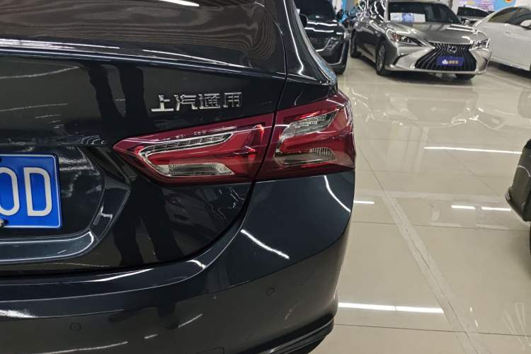 Used Chevrolet Malibu XL 2019 535T CVT Active Version Right Rear Taillight