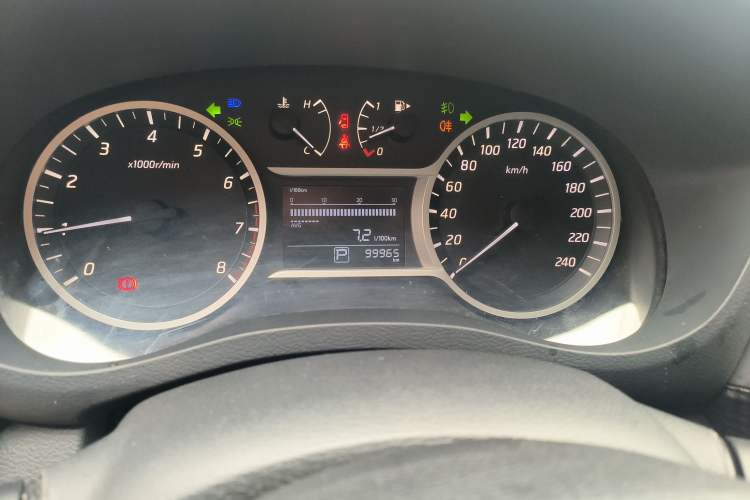 Used Nissan Lannia 2016 1.6L CVT Cool Edition Instrument Cluster