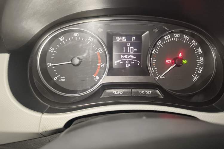 Used Skoda Fabia 2015 1.6L Automatic Sport Edition