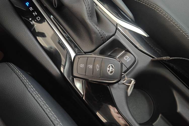 Used Toyota Corolla Cross 2022 2.0L Flagship Edition
