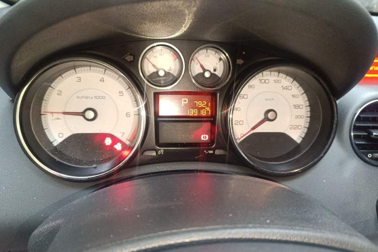 Used Peugeot 408 2013 2.0L Automatic Comfort Edition
