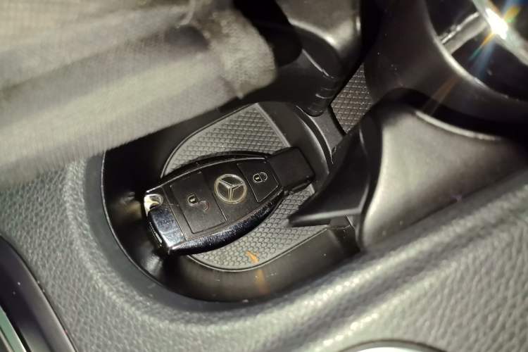 Used Mercedes-Benz B-Class 2015 B 200 Sport Edition Interior 1