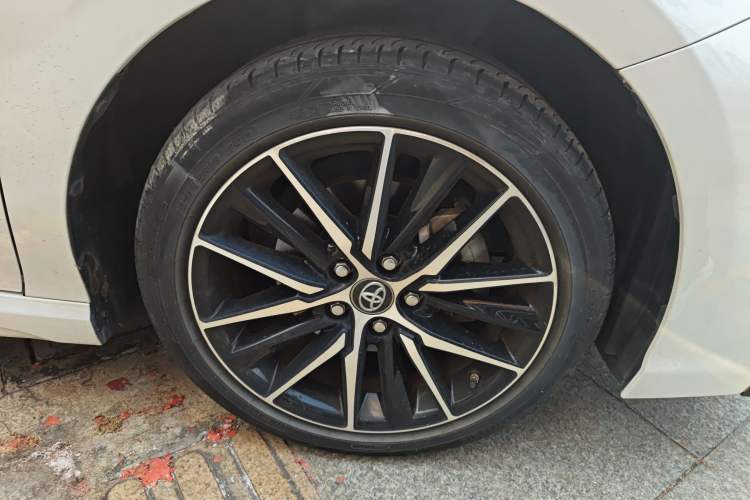 Used Toyota Camry 2023 2.0S FENGSHANG Edition
