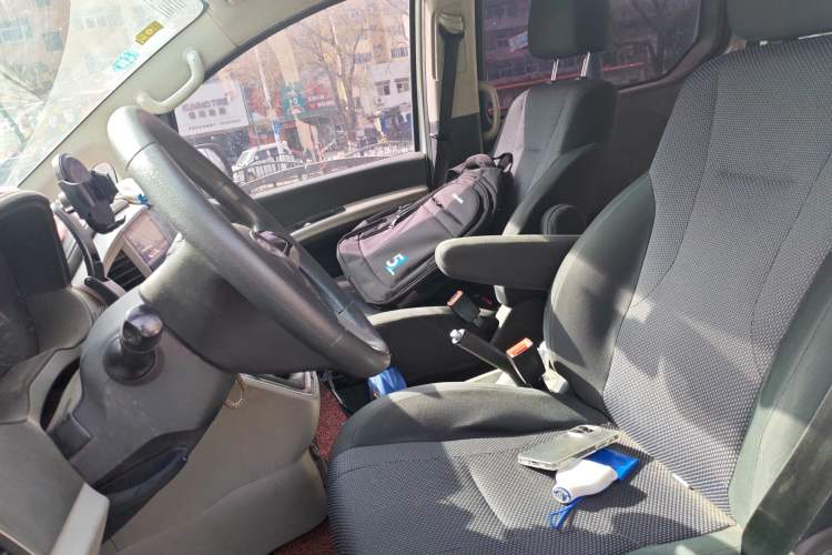 Used JAC Refine M4 2016 2.0L Manual Comfort Edition