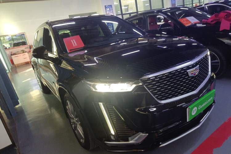 Used Cadillac XT6 2022 2.0T Six-Seater Two-Wheel-Drive Luxury Version
