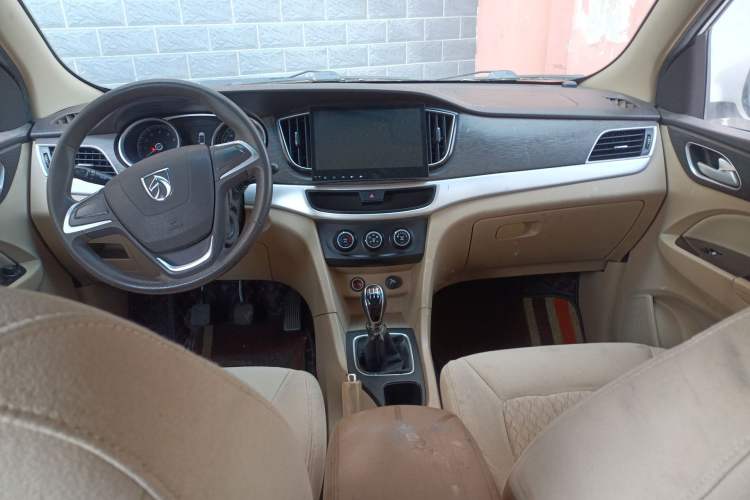 Used Baojun 730 2016 1.5L Manual Value Edition 7 Seats China V Emission Standard