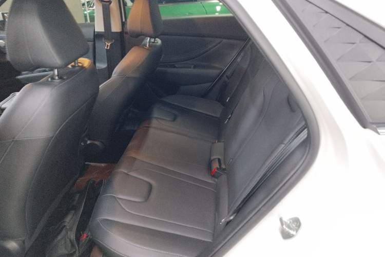 Used Hyundai Elantra 2023 1.5L CVT GLX Elite Edition