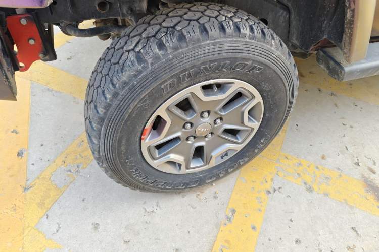 Used Jeep Wrangler 2014 3.0L Sahara Four-Door Edition
