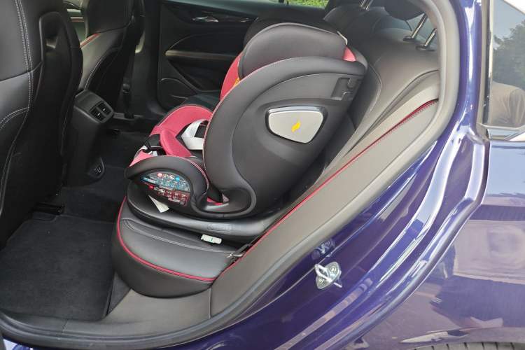 Used Buick Regal 2023 GS Prestige Model
