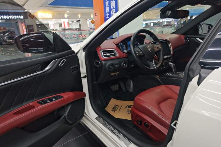 Used Maserati Ghibli 2019 3.0T Standard Version China VI Driver Seat
