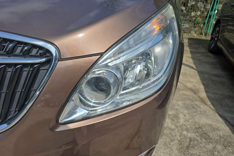 Used Buick GL8 2018 28T Comfort Model China VI Standard
