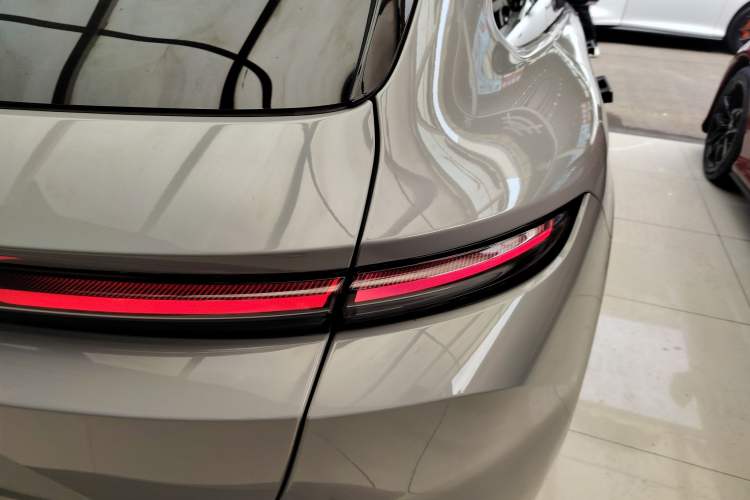 Used Nio ET5T 2023 75 kWh Touring