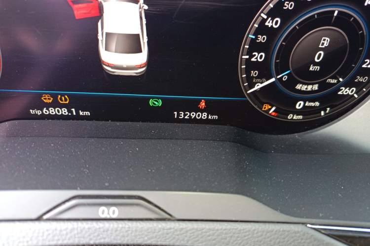 Used Volkswagen Magotan 2019 330TSI DSG Luxury Model China V Standard Odometer Close Up