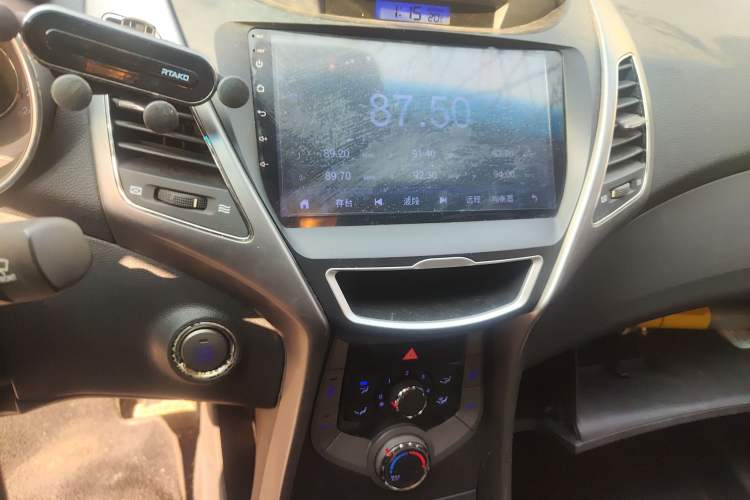 Used Hyundai Elantra (5th Generation / Langdong) 2013 1.6L Automatic Leading Model