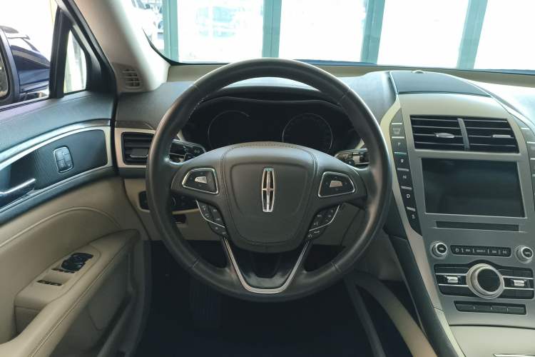 Used Lincoln MKZ 2019 2.0T Luxury Edition China VI Standard