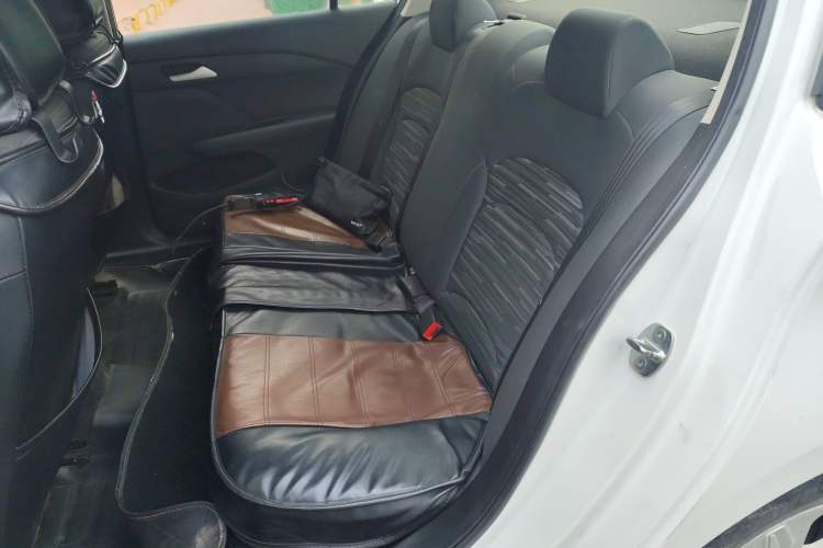 Used Chevrolet Cavalier 2019 320 Automatic Enjoyment with Sunroof Left Rear Seat