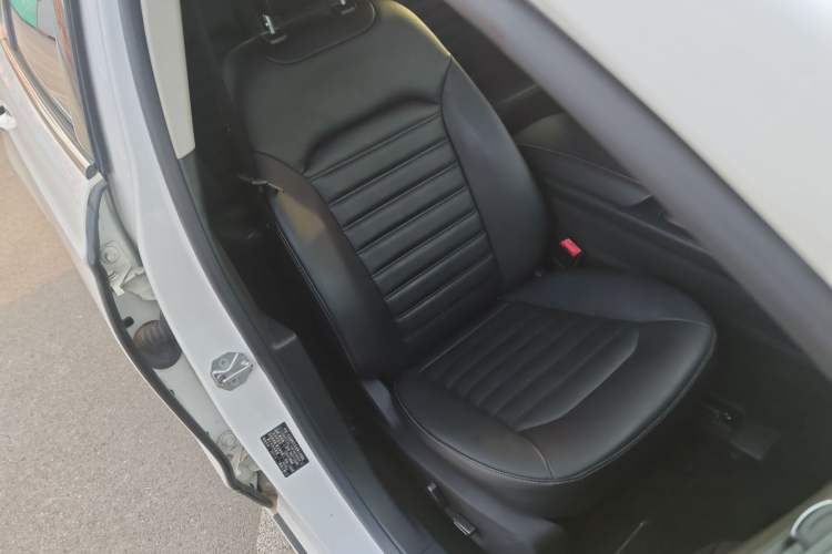 Used Ford Mondeo 2017 EcoBoost 180 Luxury Model
