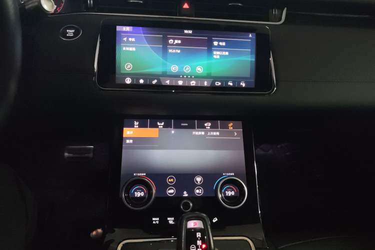 Used Land Rover Range Rover Evoque 2020 249 PS R-DYNAMIC SE Sport Technology Edition