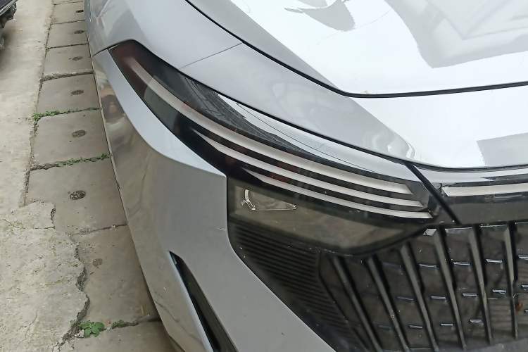 Used Venucia V DD-i 2023 60km iD Version