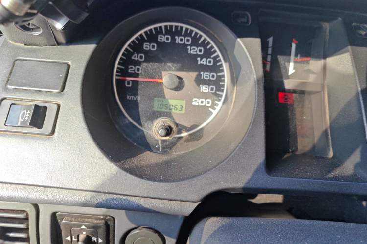 Used Leopaard Heijingang 2013 2.2L Manual Two-Wheel Drive Standard Version
