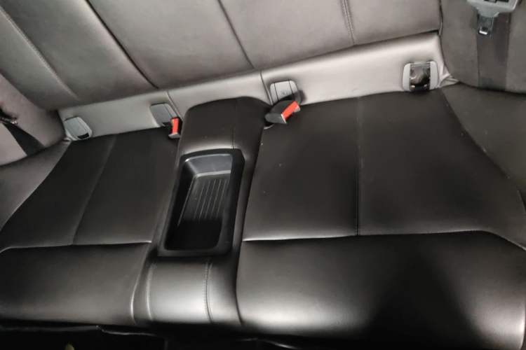 Used BMW 2 Series 2015 218i
