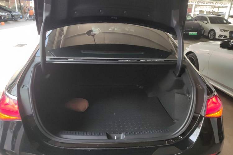 Used Mercedes-Benz E-Class 2024 E 300 L Luxury Model
